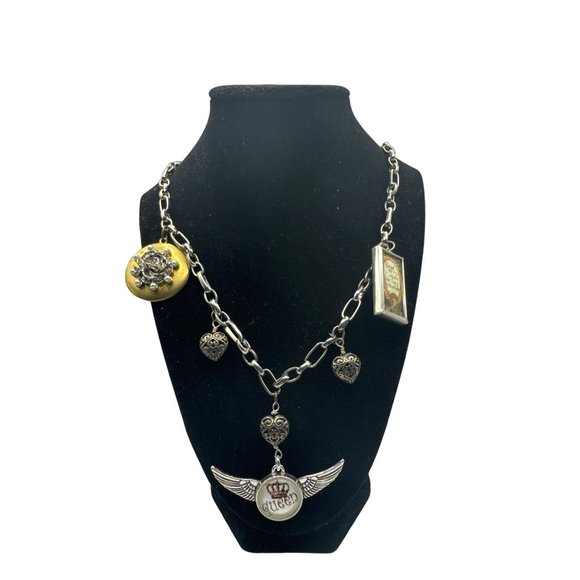 Chunky Charm Necklace Queen Fairy Godmother Locket Hearts Silvertone - Picture 1 of 5